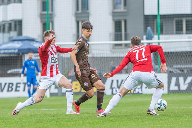 基础设施的 基础设施的